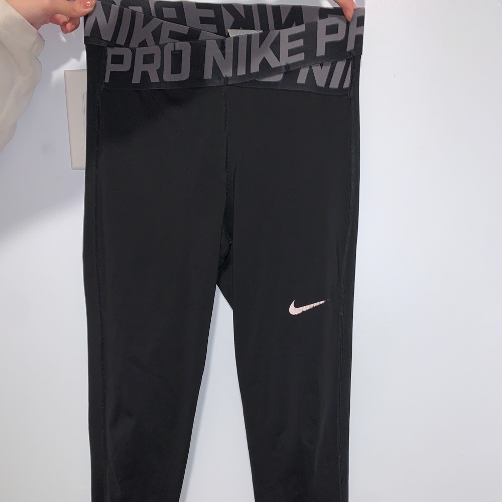 NIKE PRO DRI-FIT LEGGINGS
